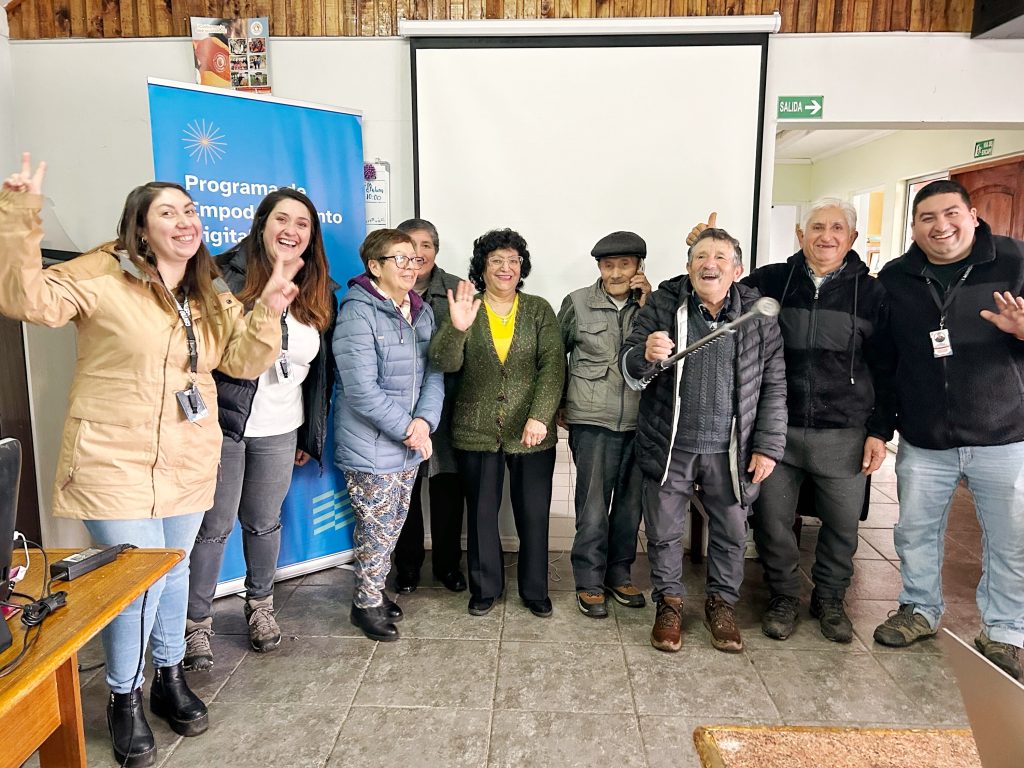 Foto grupal PED en Ñuble - Fondo Grandes